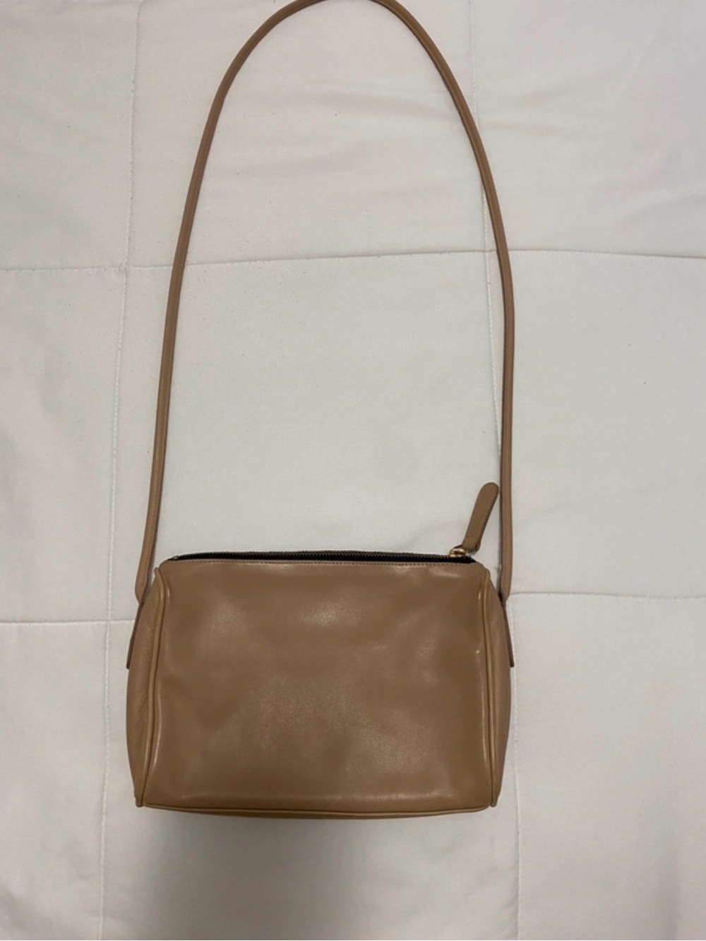 COACH Vintage Slim Zip Bag Leather - Crossbody - Style 4018 - Picture 3 of 5
